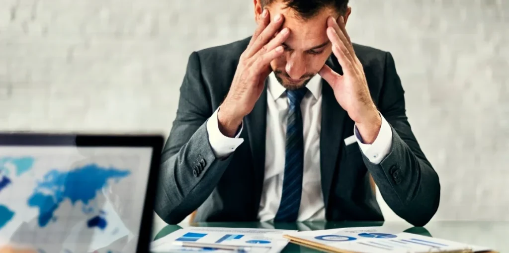 disadvantages of free zone companies in Dubai
