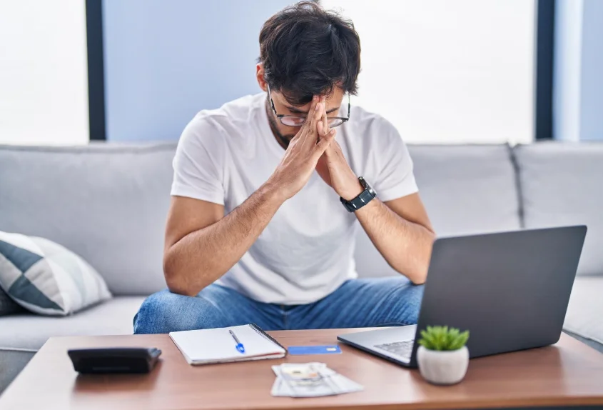 disadvantages of free zone companies in Dubai 